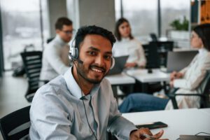 reduce business costs with outsourcing